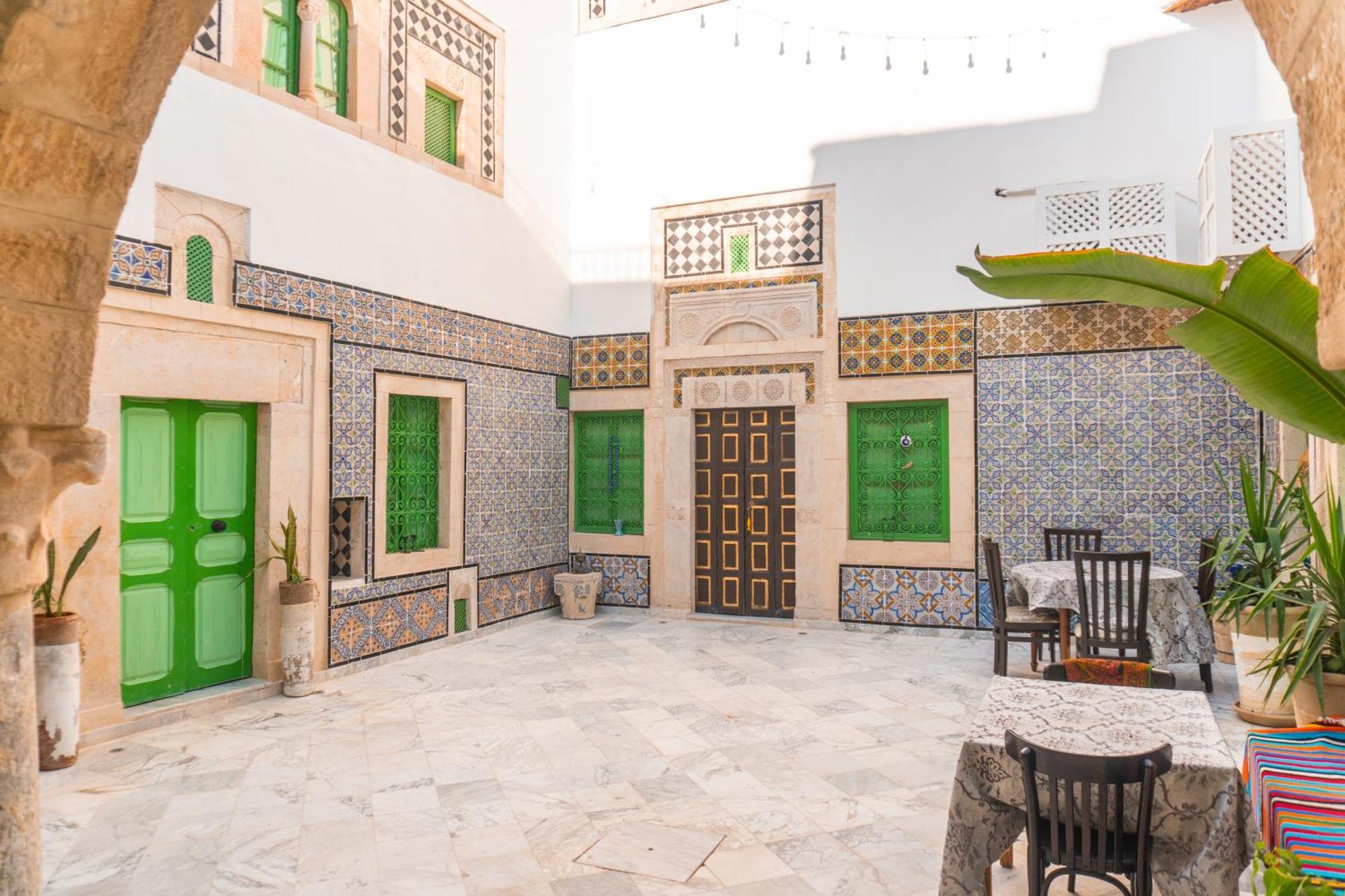 Dar Badiaa Guest house *
